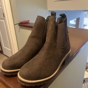 Kensie Dark Brown Ankle Booties